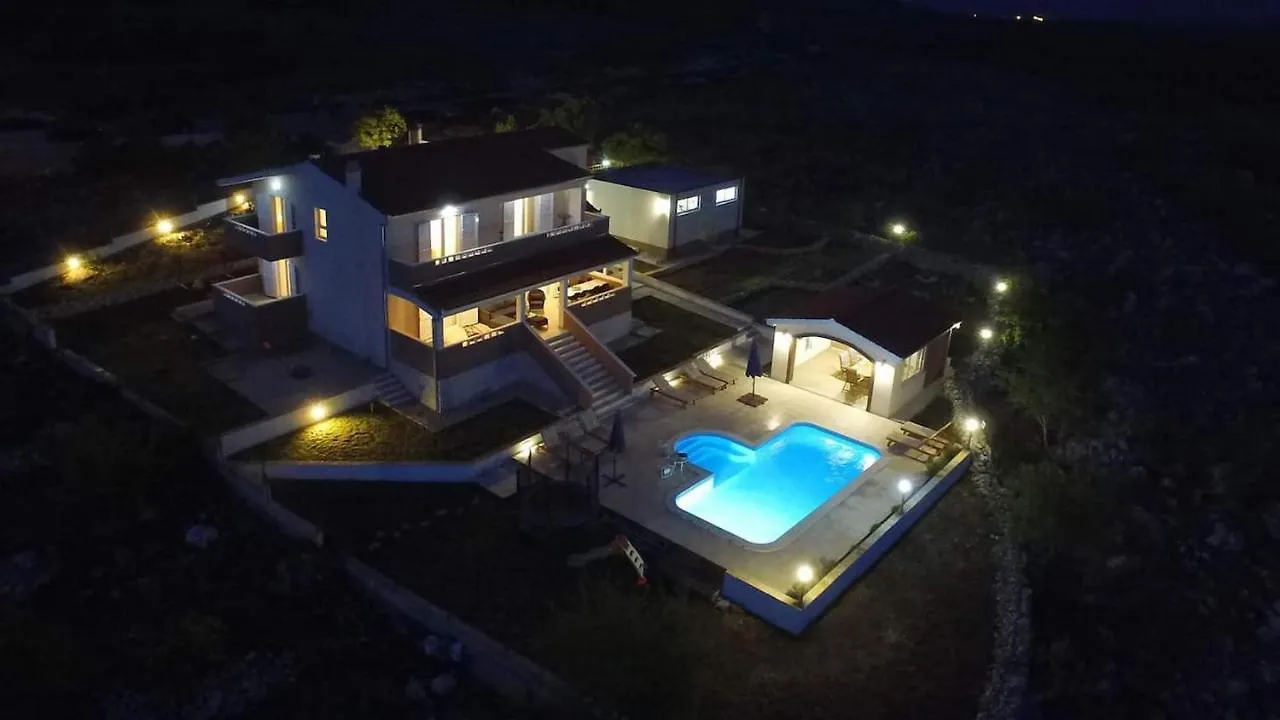 Villa Afrodita Lecevica